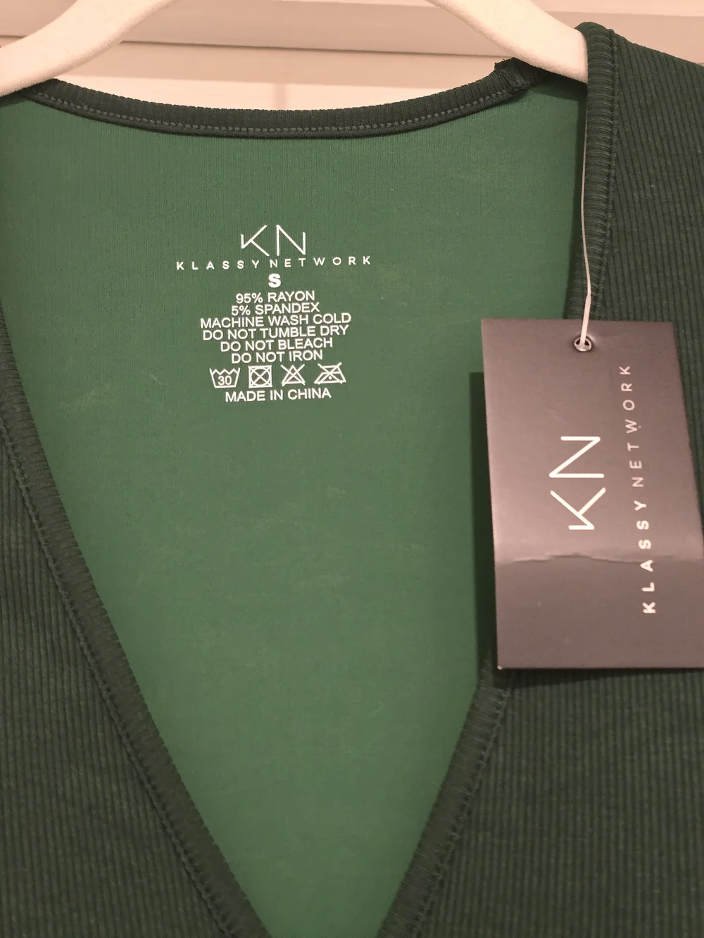 Klassy Network | Deep Emerald V-Neck Long Sleeve Bodysuit / Bramisuit